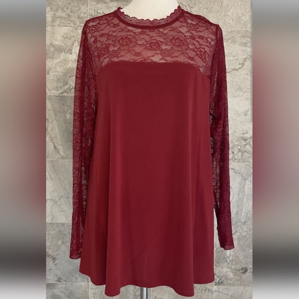 Torrid top size 2